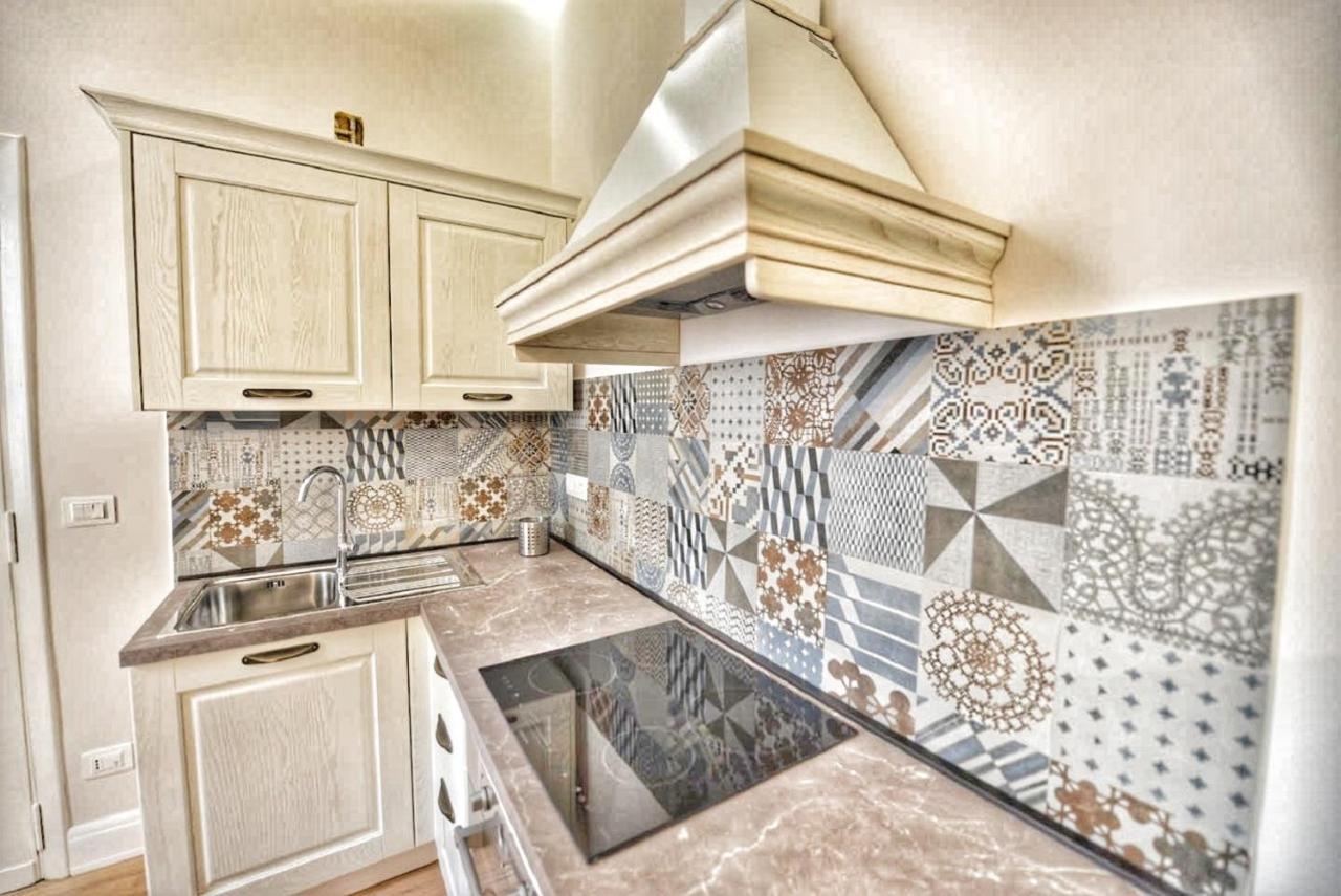 Domus D'Angelo B&B Формия Екстериор снимка